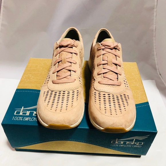 New! Dansko Charlie Fashion Sneaker, Rose Suede - Picture 3 of 5